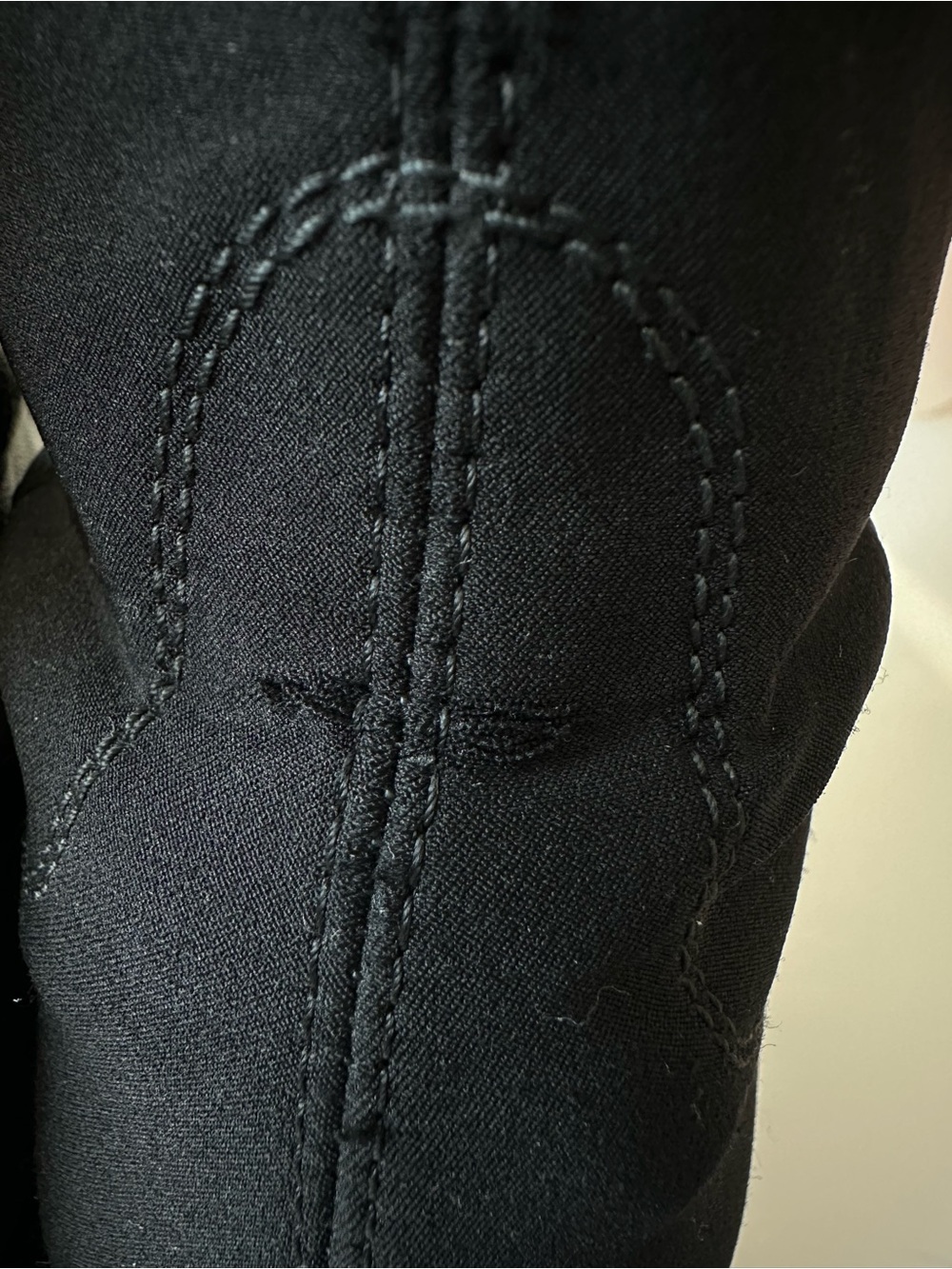 AUTHENTIC STUART WEITZMAN Studded Mid-Calf Black Leather Pull Boots - Picture 15 of 15